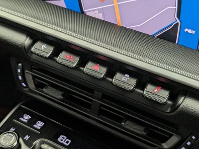 2020 Porsche 911 — миниатюра 25