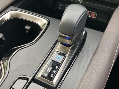 2023 Lexus RX thumbnail 16