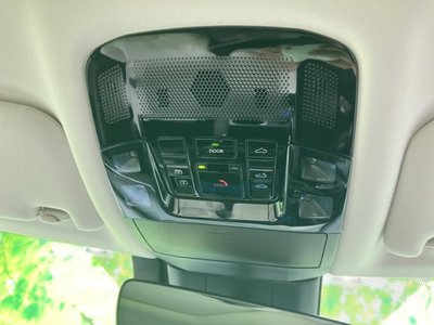 2023 Lexus RX thumbnail 34
