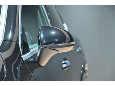 صورة مصغرة 41 لـ 2023 Mercedes-BENZ GLC