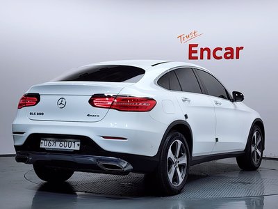 MERCEDES-BENZ GLC - 4