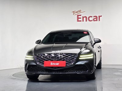 GENESIS G80 (RG3) - 2