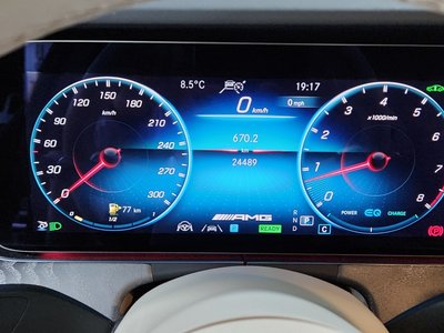 MERCEDES-BENZ GT AMG - 8