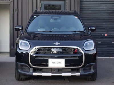 MINI MINI COUNTRYMAN - 2