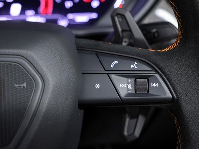 2025 Lamborghini URUS thumbnail 62