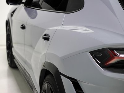 2025 Lamborghini URUS thumbnail 42