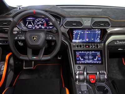 2025 Lamborghini URUS thumbnail 58