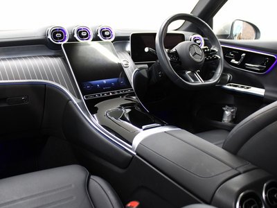 MERCEDES-BENZ GLC - 8