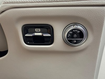 صورة 10 لـ 2023 Mercedes-BENZ EQS