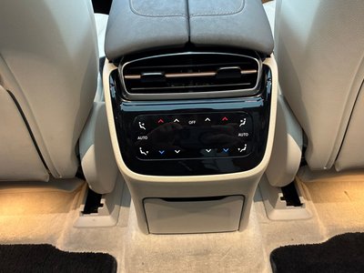 صورة 6 لـ 2023 Mercedes-BENZ EQS