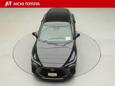 صورة مصغرة 17 لـ 2024 Lexus RX