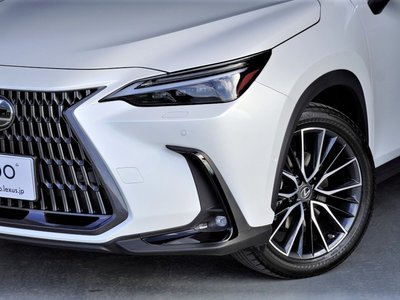 LEXUS NX - 10