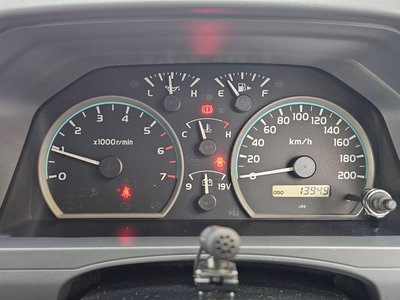 TOYOTA LAND CRUISER 70 - 6