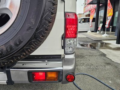 صورة مصغرة 44 لـ 2015 Toyota LAND CRUISER 70