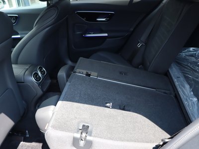 صورة مصغرة 53 لـ 2026 Mercedes-BENZ C-CLASS