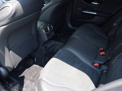 صورة مصغرة 51 لـ 2026 Mercedes-BENZ C-CLASS