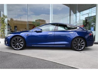 2020 Tesla MODEL S photo 4