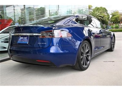 2020 Tesla MODEL S photo 7