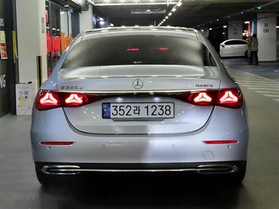 MERCEDES-BENZ E-CLASS - 3