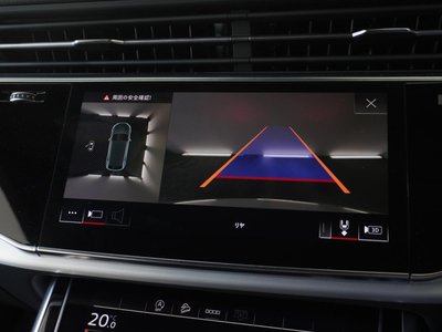 2021 AUDI Q8 thumbnail 23