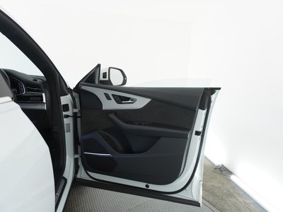 2021 AUDI Q8 thumbnail 20