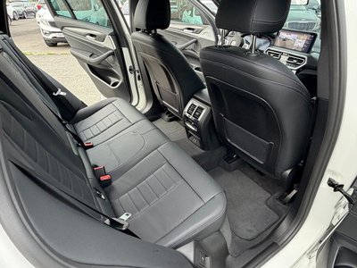 2024 BMW X4 photo 10