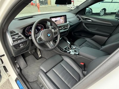 2024 BMW X4 photo 8