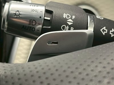2021 LAND Rover RANGE ROVER VELAR — миниатюра 41