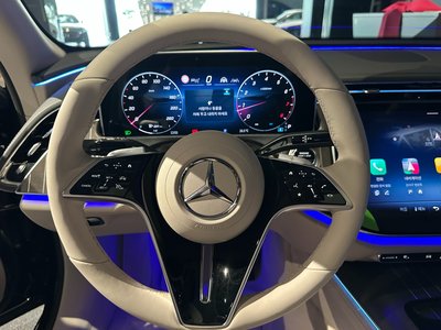MERCEDES-BENZ E-CLASS - 5