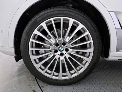 BMW X7 - 6