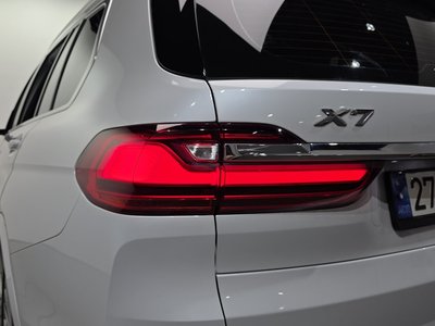 BMW X7 - 10