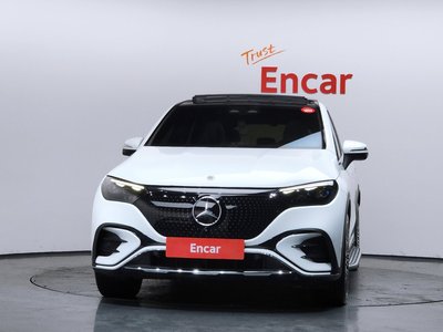 MERCEDES-BENZ EQE - 2