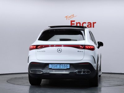 MERCEDES-BENZ EQE - 3