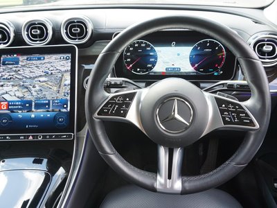 MERCEDES-BENZ GLC - 10