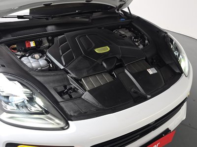 PORSCHE CAYENNE - 7