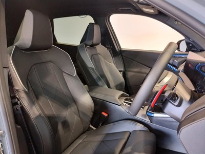 2025 BMW X3 thumbnail 12