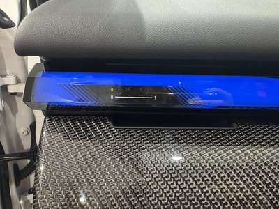 2025 BMW M5 — миниатюра 57