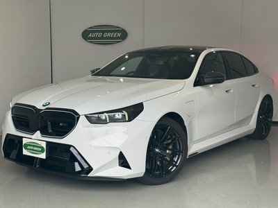2025 BMW M5 照片 2