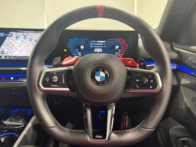 2025 BMW M5 — миниатюра 34