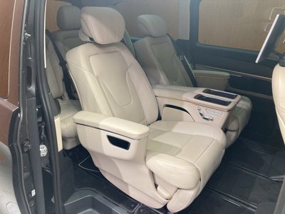 MERCEDES-BENZ V-CLASS - 9