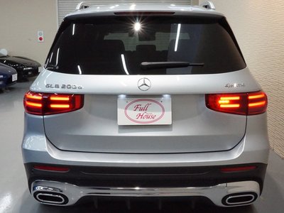 MERCEDES-BENZ GLB - 6