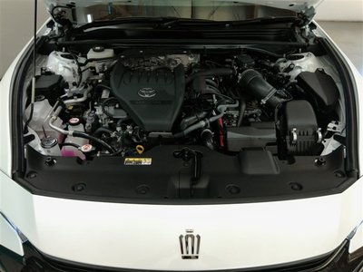 TOYOTA CROWN CROSSOVER - 8