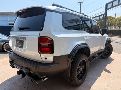 TOYOTA LAND CRUISER 250 - 8