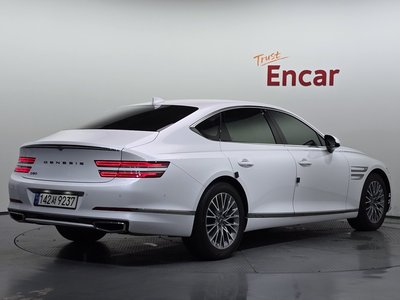 GENESIS G80 (RG3) - 3