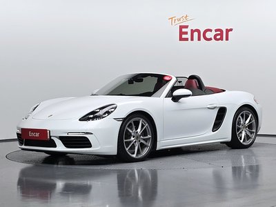 PORSCHE 718 BOXSTER