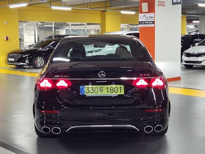 MERCEDES-BENZ E-CLASS - 2