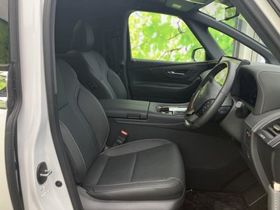 2025 TOYOTA ALPHARD photo 5