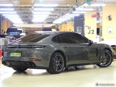 PORSCHE PANAMERA - 2