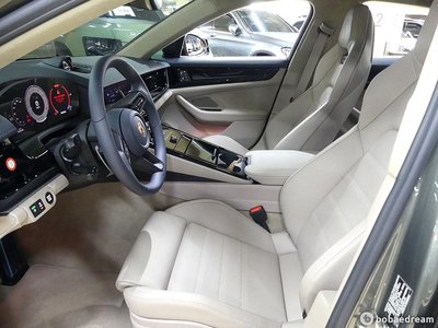 PORSCHE PANAMERA - 8