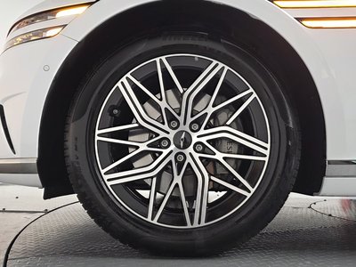 صورة 6 لـ 2023 Genesis G90 (RS4)